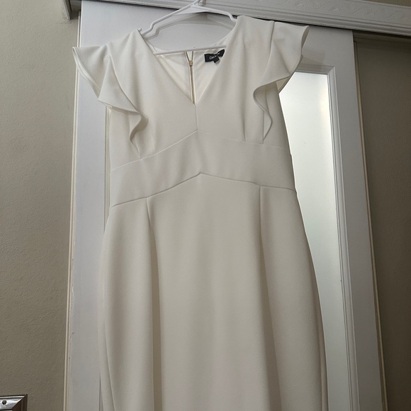 DKNY white flutter sleeve dress with gold zipper detail - Picture 2 of 4